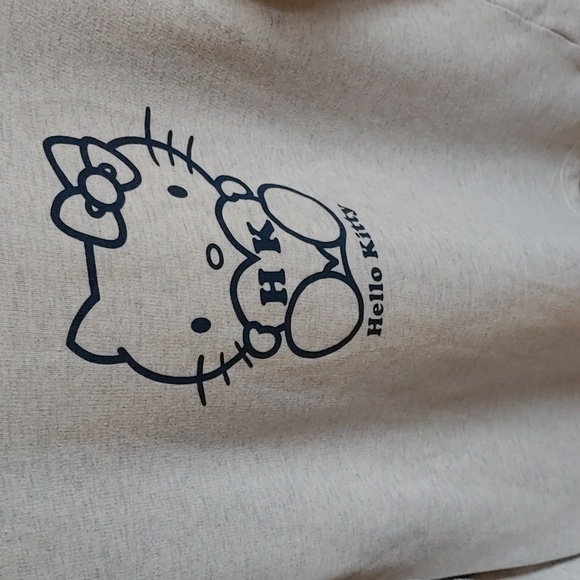 💚Girls Extra Large Hello Kitty Heather Gray Long Sleeve T-Shirt - Picture 2 of 3